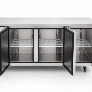 3 Door Under Bench Fridge 470L (WA1878) - Image 5