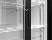 Energy-efficient upright display fridge with 1000L capacity, fan-forced cooling and adjustable shelves