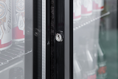 Energy-efficient bar fridge with 210L capacity, fan-forced cooling and adjustable shelves