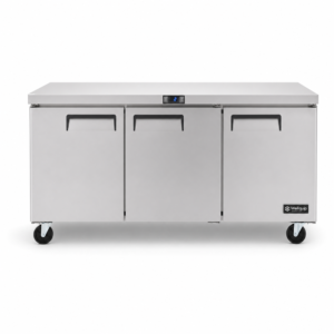Powerful bench fridge with 540L capacity, integrated benchtop, fan-forced cooling and low energy usage