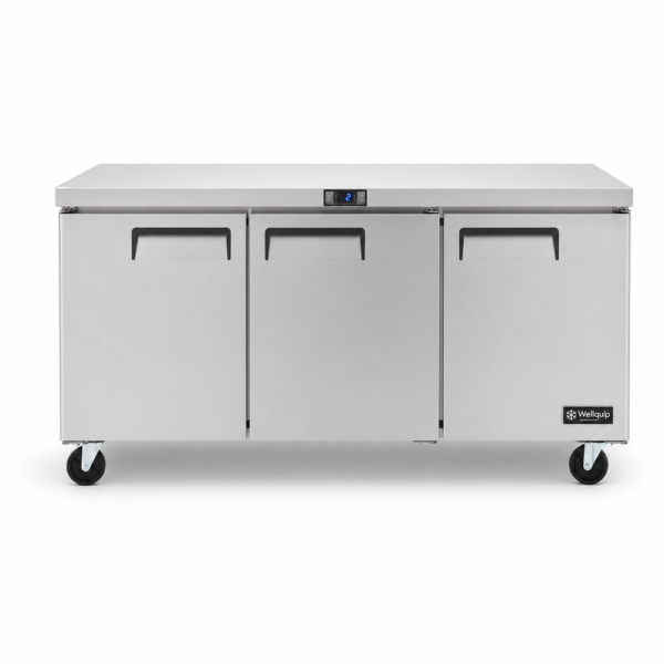 Powerful bench fridge with 540L capacity, integrated benchtop, fan-forced cooling and low energy usage