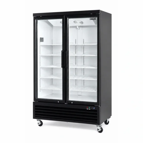 Commercial upright display fridge for chilled food merchandising