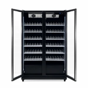 Upright display fridge with vertical LED lighting