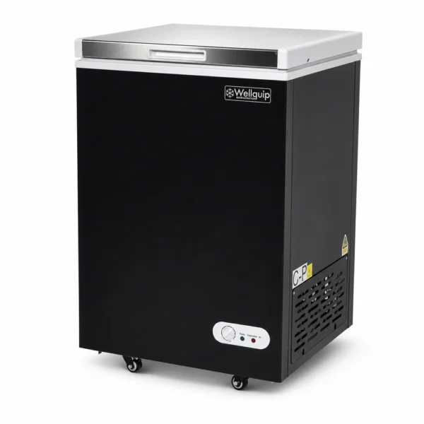 Black storage chest freezer for cafés, takeaway shops and compact kitchens
