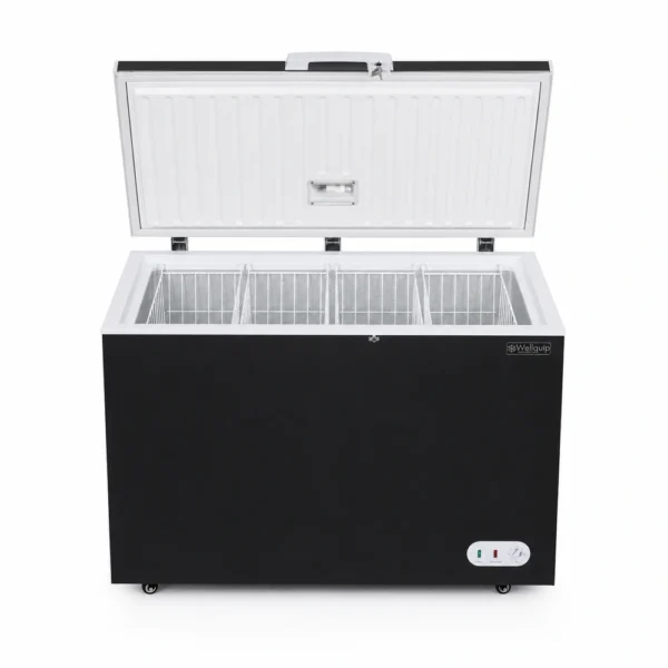 450L tuckerbox freezer with 4 storage baskets