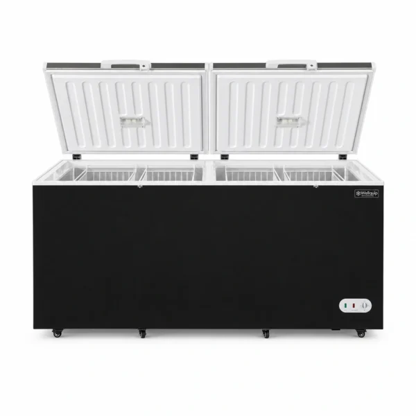 900L tuckerbox freezer with 4 storage baskets